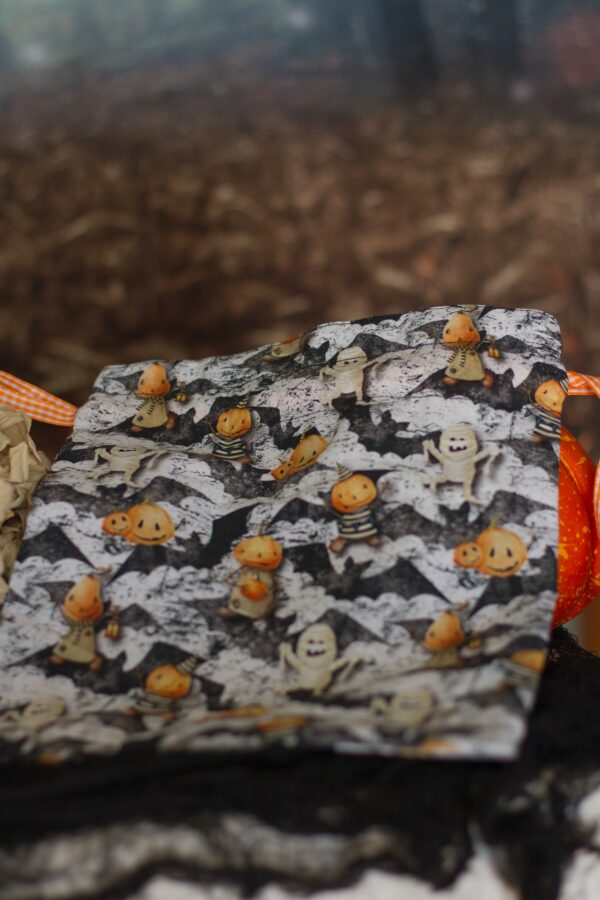 Pochon Spooky J. – Image 2